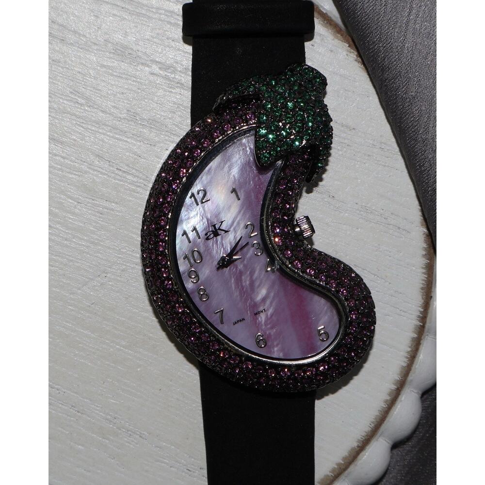 Rare Anne Klein Purple Mother Of Pearl Dial Eggplant Shape Ladies Watch 55.79